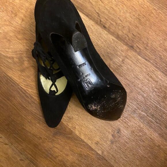 Bruno Magli Tamaia Maglia made in Italy Black pumps, size 7 AAAA - Picture 4 of 5